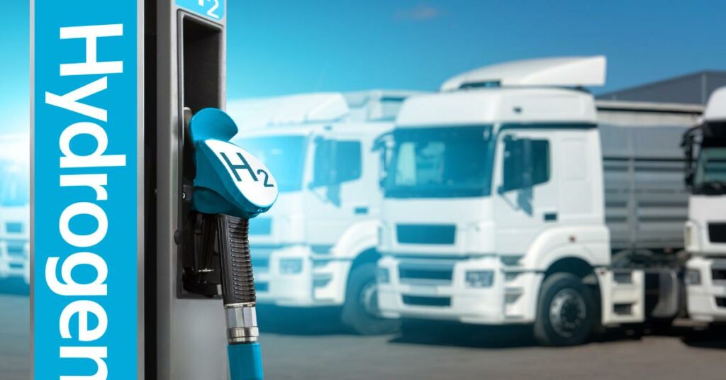 Hynion Sverige tankar vätgaslastbil med vätgas